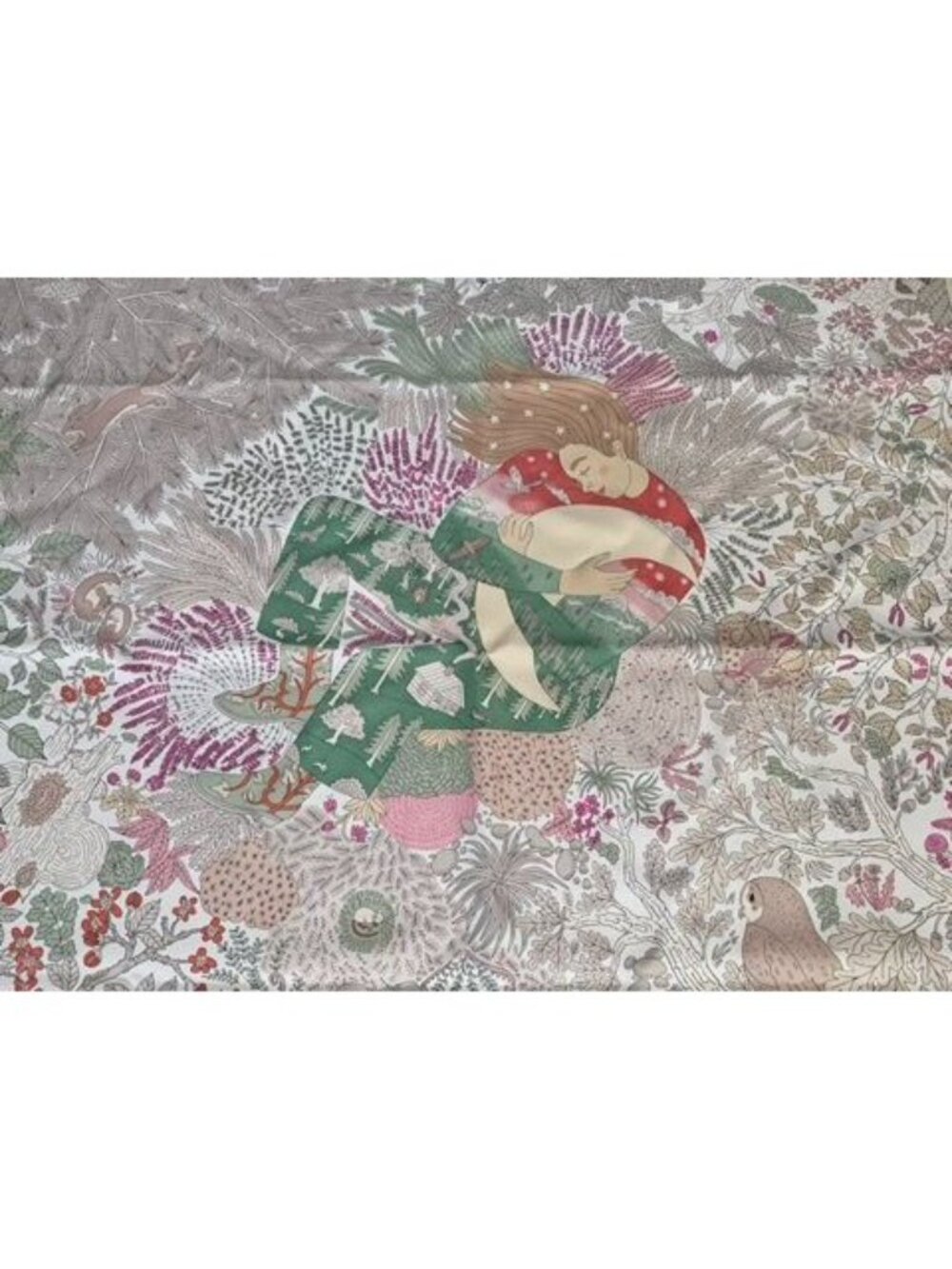 Hermès Dans les Bras de Selene Silk Scarf - Picture 2 of 7